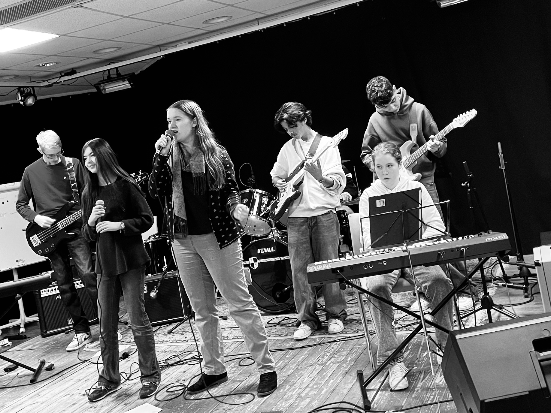 „White roses“ – der Schulsong des GSG